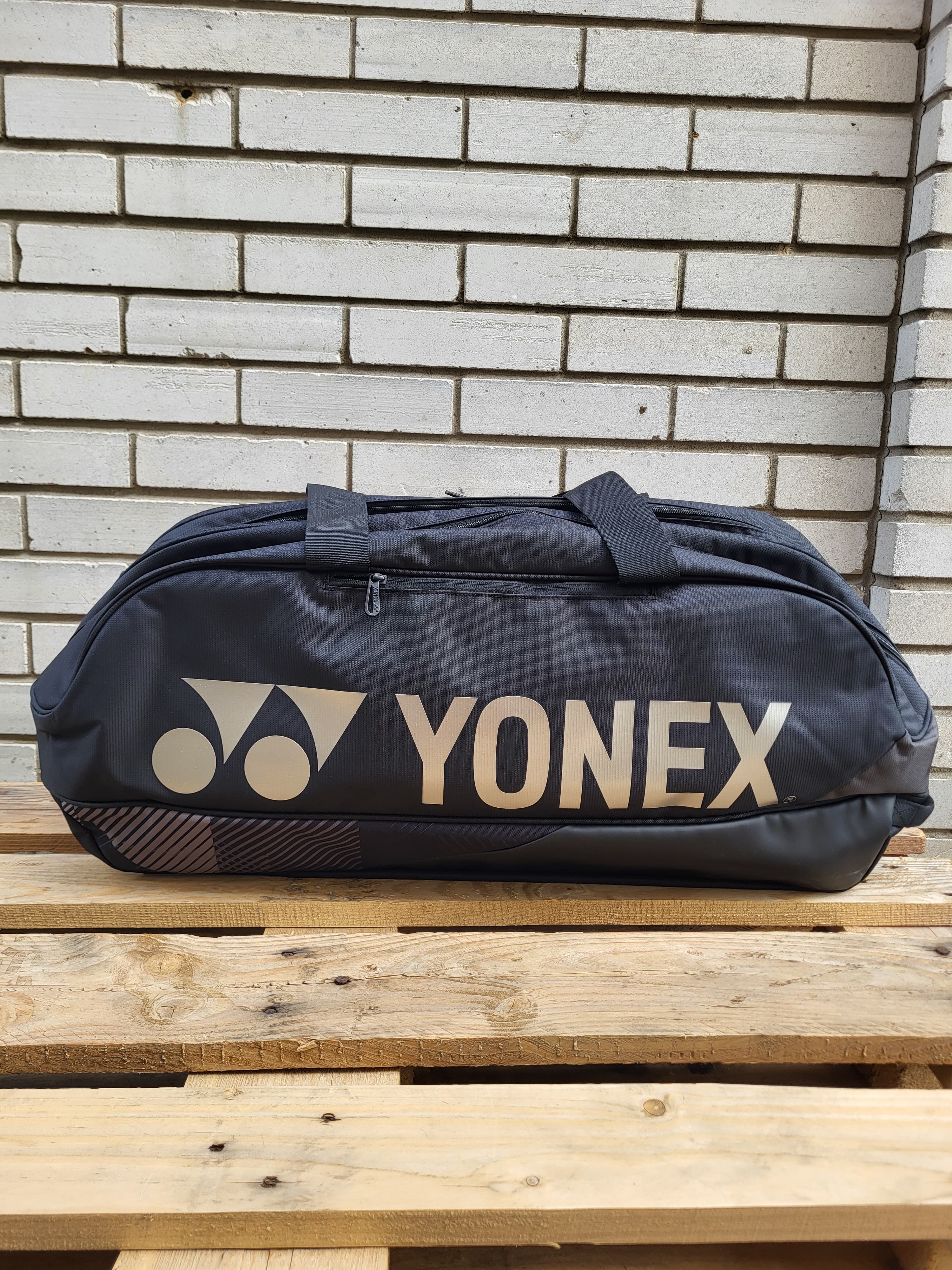 Чохол на 6 ракетки Yonex Pro tournament BAG92431 black