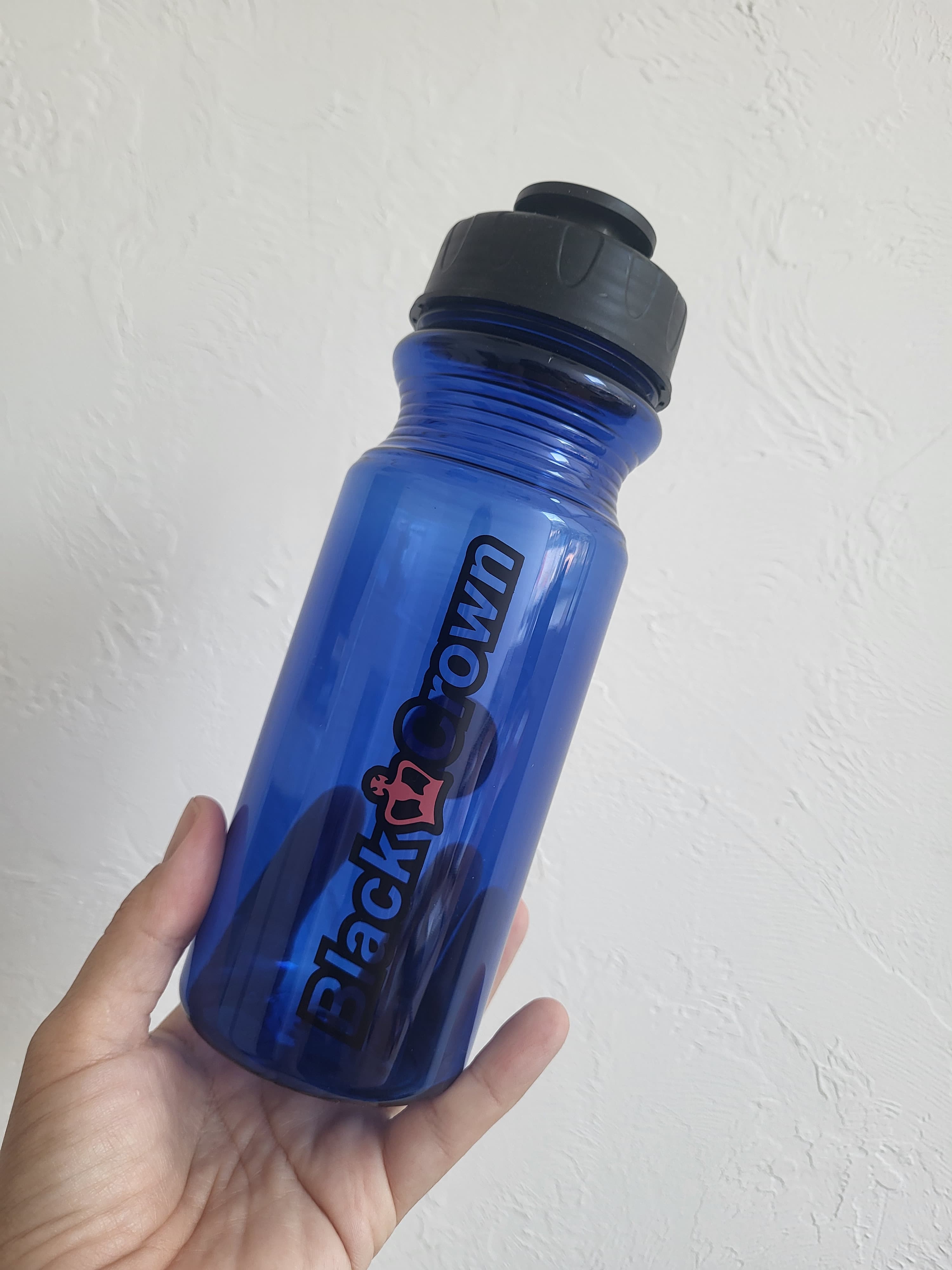 Пляшка для води Black Crown water bottle 600 ml