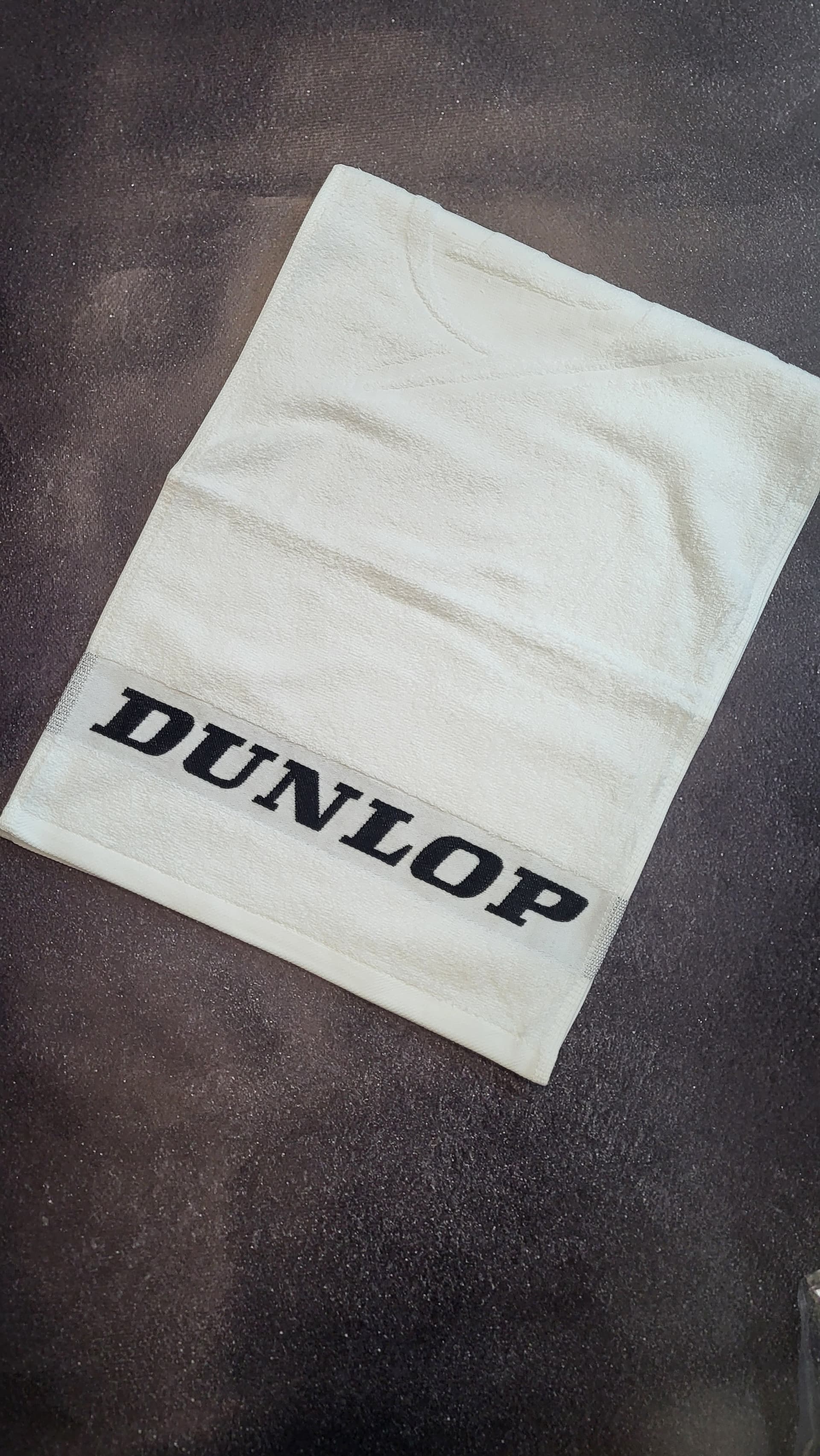 Рушник Dunlop AC towel white 90×35 см (307386) - зображення 1