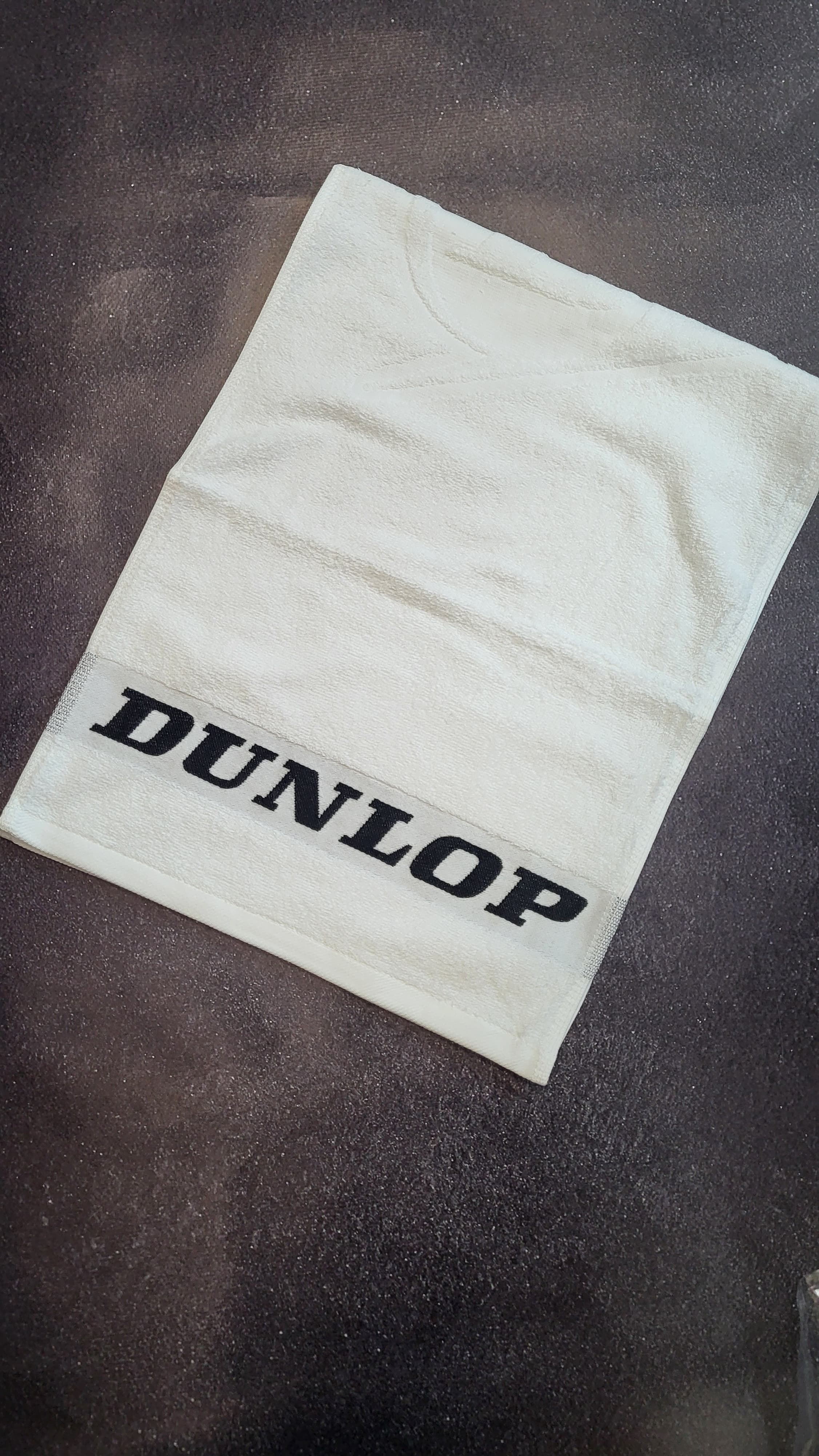 Рушник Dunlop AC towel white 90×35 см (307386)