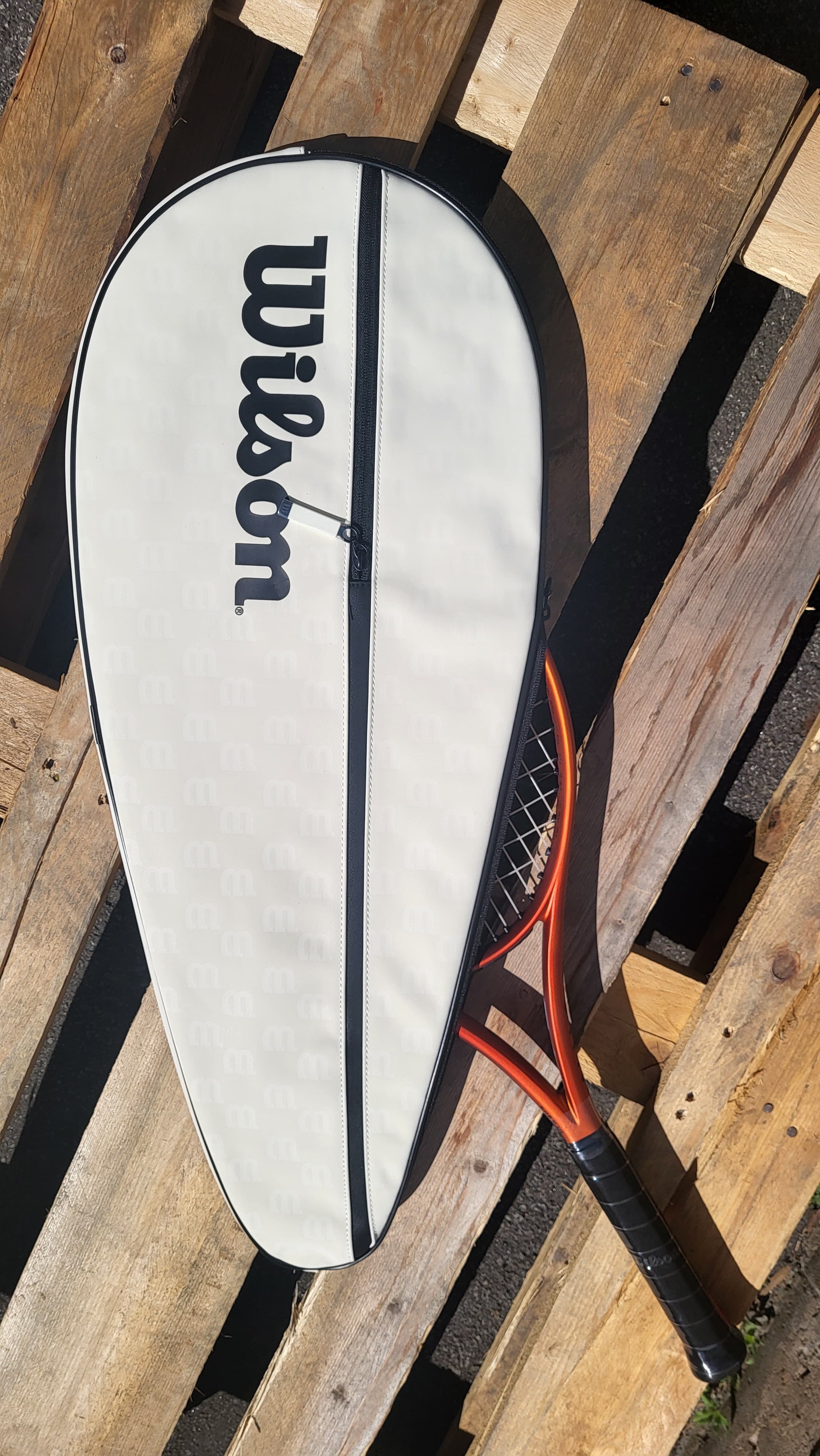 Чохол на 1 ракетку Wilson Premium tennis cover cream (WR8027701001)