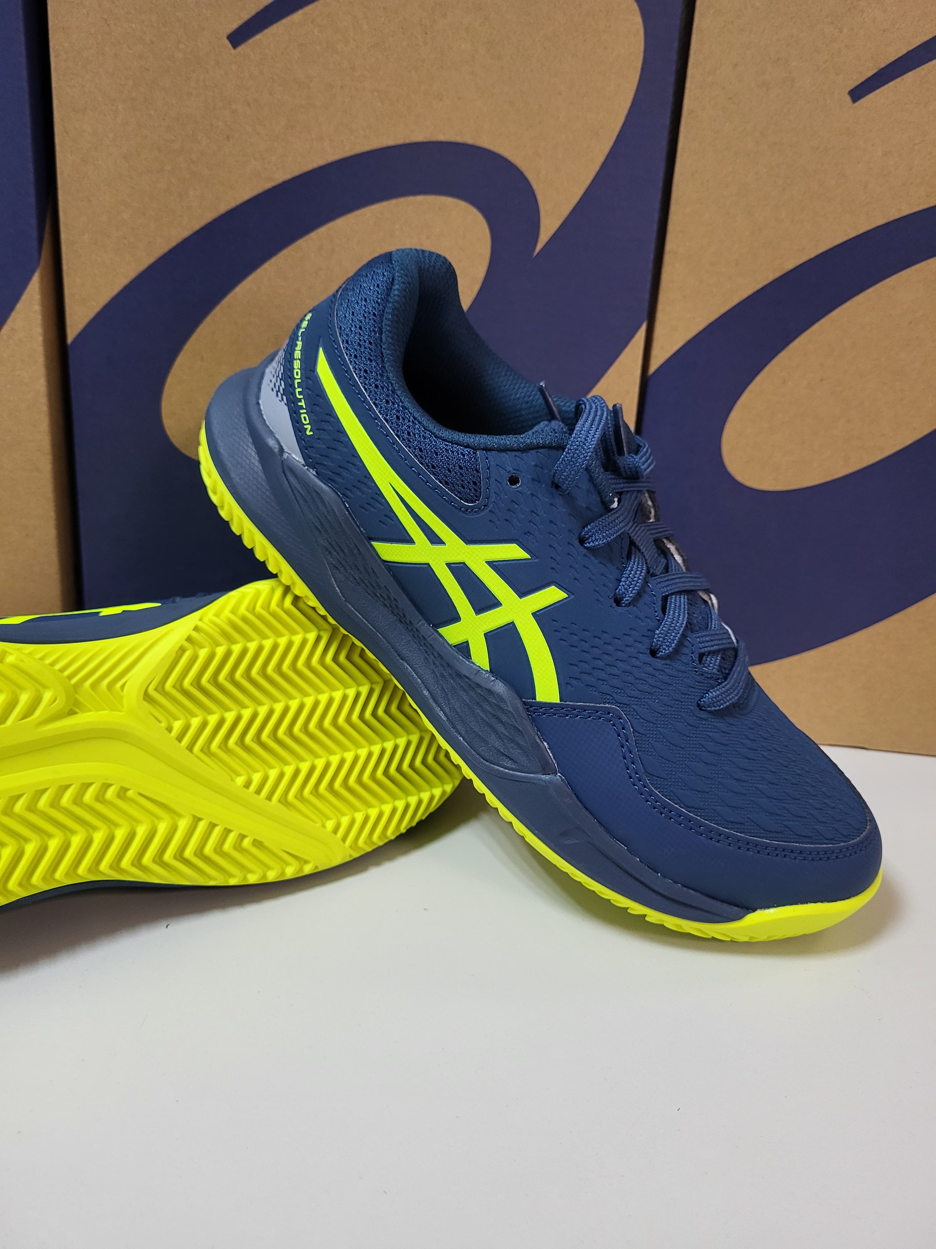 Кросівки дитячі Asic Resolution 9 clay court (1044A068-404)