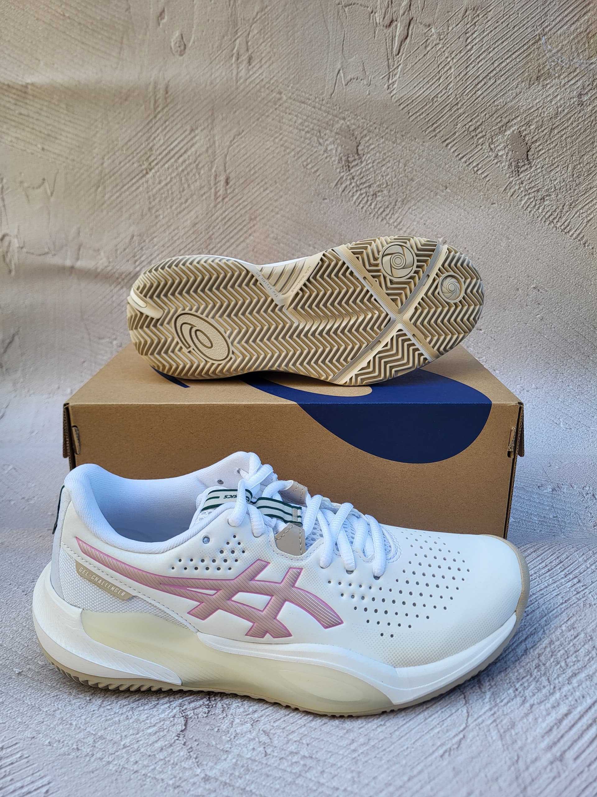 Кросівки жіночі Asics Gel-Challenger 15 padel white/bubblegum (1042A296-102) - зображення 1