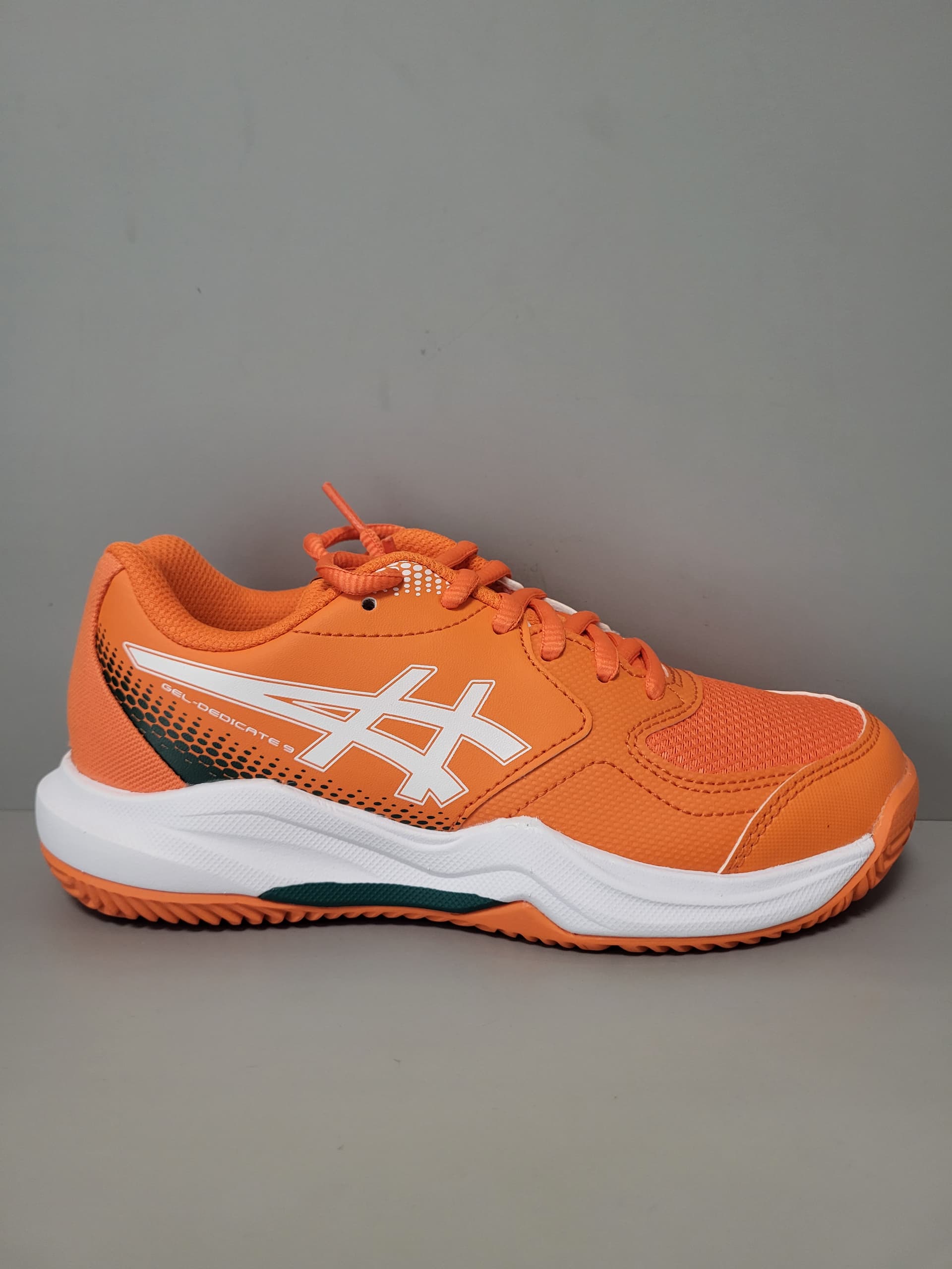 Кросівки дитячі Asics Dedicate 9 padel orange/white (1044A086-800) - зображення 1