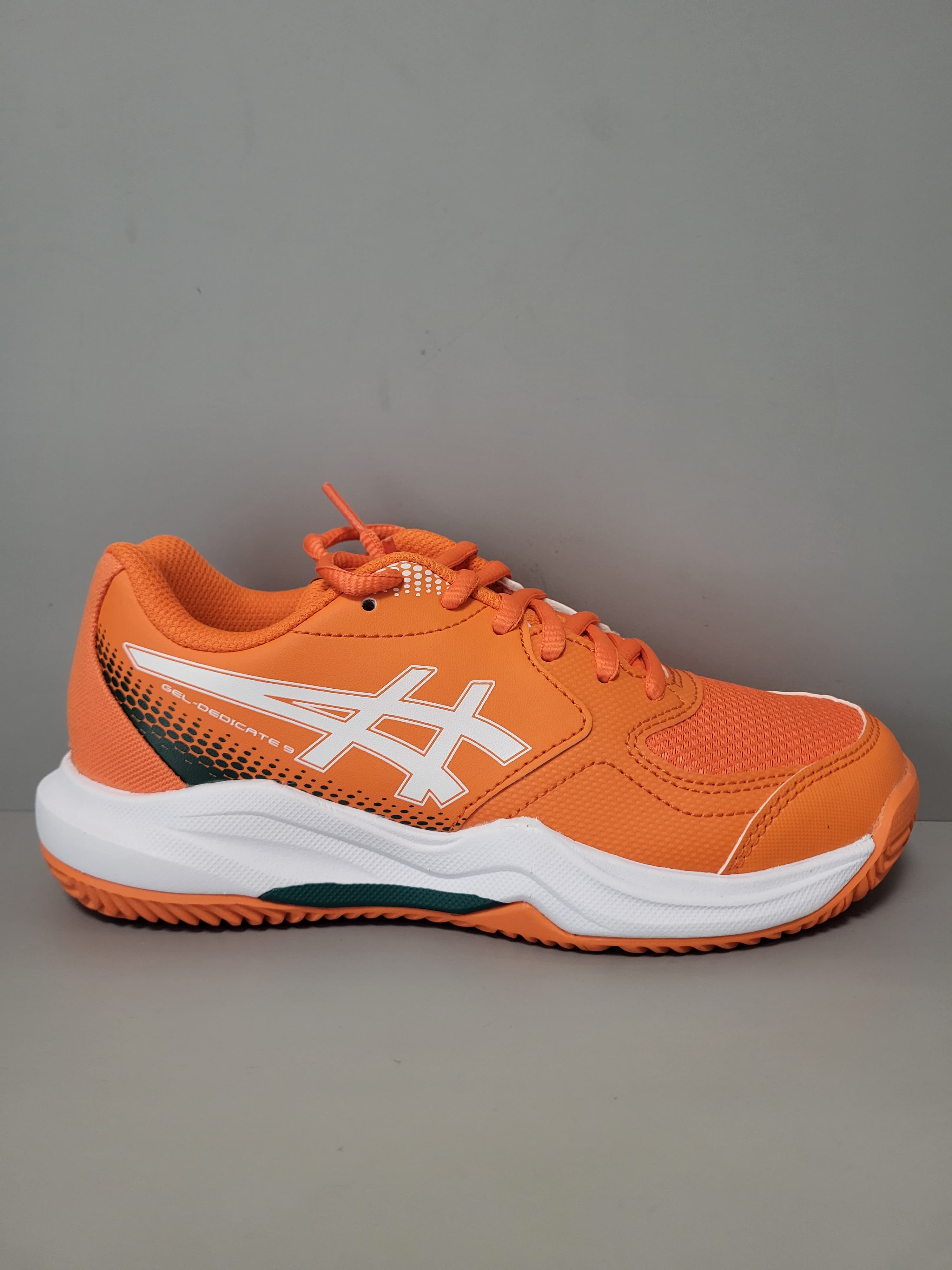 Кросівки дитячі Asics Dedicate 9 padel orange/white (1044A086-800)