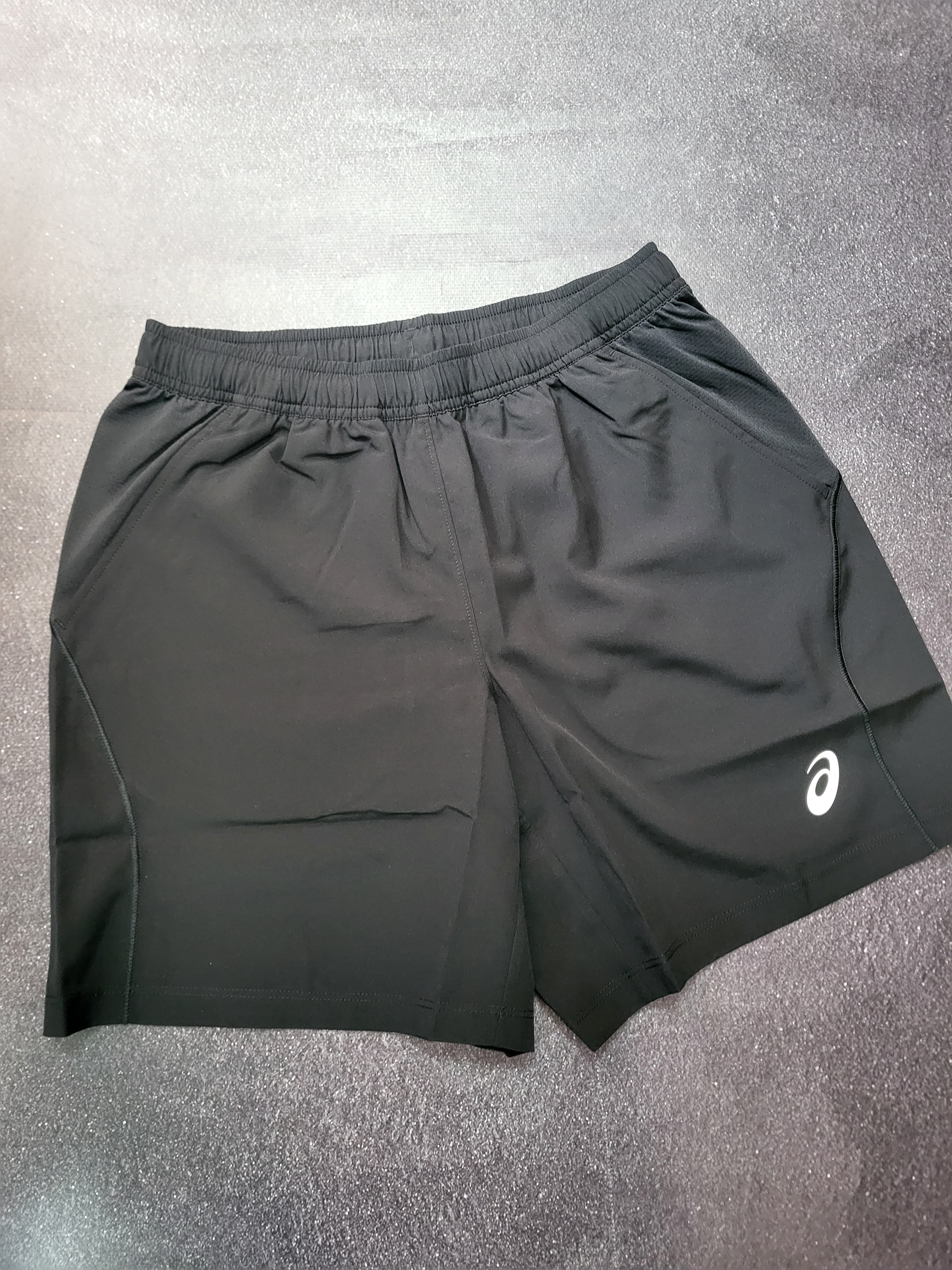 Шорти чоловічі Asics Court 7in short black (2041A344-001)